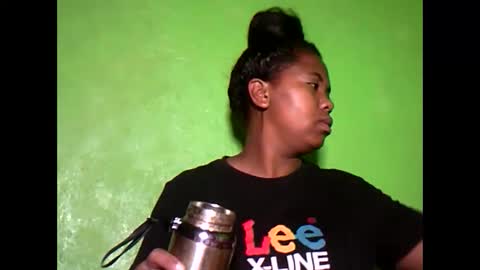 deliah712909 online show from February 23, 4:13 pm