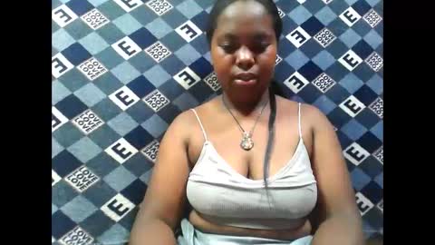 deliah712909 online show from October 31, 6:58 am