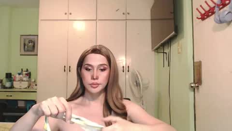 Mercedes online show from February 13, 7:12 am