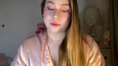 iyalicious online show from October 25, 11:27 pm