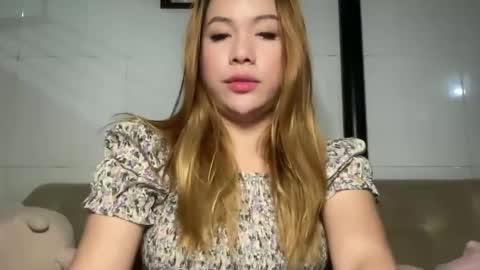 Snapshot of delicious_iya69 chatting on December 23, 6:26 pm iyalicious online show from December 23, 6:26 pm