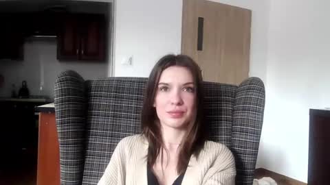 Aurora online show from February 3, 10:47 am