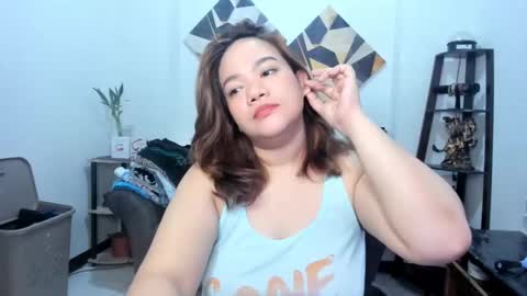 Snapshot of delightfulcurvy chatting on January 19, 11:10 pm delightfulcurvy online show from January 19, 11:10 pm