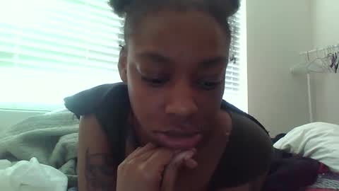 Snapshot of delightfuldark chatting on February 17, 7:12 pm delightfuldark online show from February 17, 7:12 pm