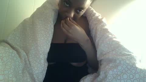Snapshot of delightfuldark chatting on March 12, 5:38 pm delightfuldark online show from March 12, 5:38 pm