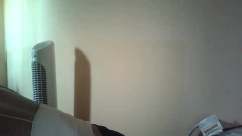 Snapshot of delightfuldark chatting on March 7, 1:09 am delightfuldark online show from March 7, 1:09 am