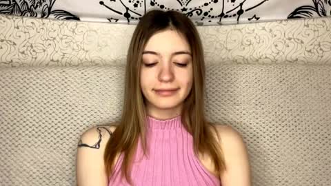 Sia online show from May 21, 7:04 am