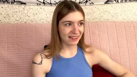 Sia online show from March 12, 1:04 pm