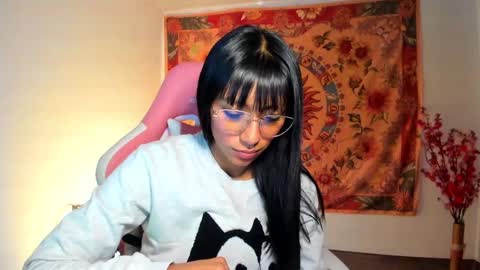 Snapshot of demeter__ chatting on January 20, 2:32 am demeter__ online show from January 20, 2:32 am