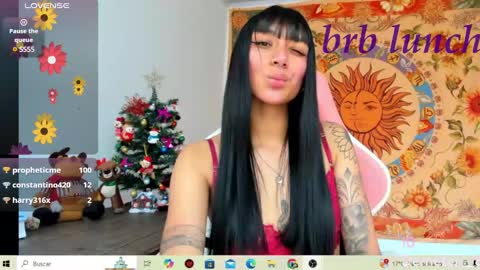 Snapshot of demeter__ chatting on February 25, 9:15 pm demeter__ online show from February 25, 9:15 pm
