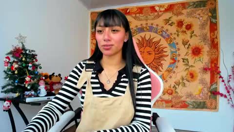 Snapshot of demeter__ chatting on December 29, 7:11 pm demeter__ online show from December 29, 7:11 pm