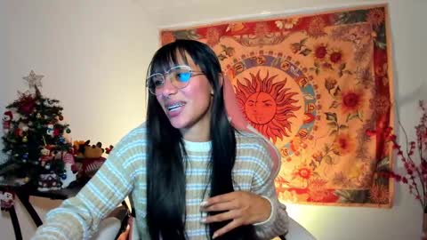 Snapshot of demeter__ chatting on January 9, 2:01 am demeter__ online show from January 9, 2:01 am