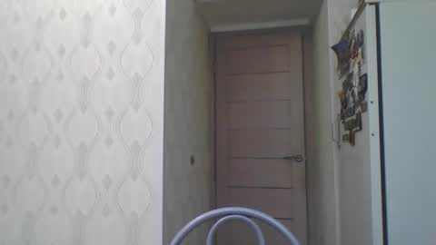 DEMI online show from October 31, 8:15 am