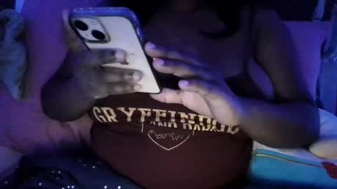 demichocolatekink online show from October 17, 3:21 am