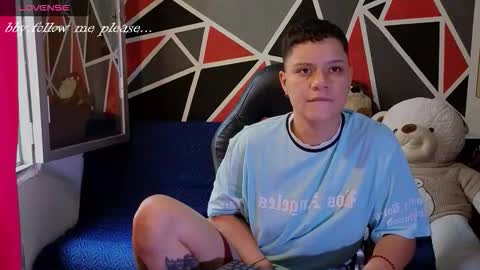 DEMI online show from November 25, 5:34 pm