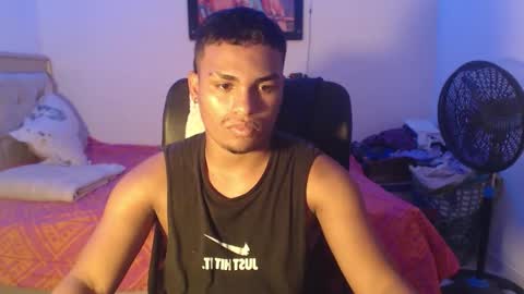 Snapshot of demol_latin chatting on September 15, 4:03 am MASTER DAV online show from September 15, 4:03 am