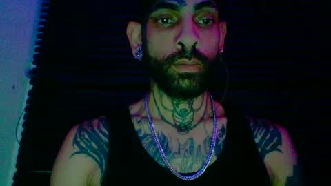 demon_rose_ online show from July 10, 2:16 am