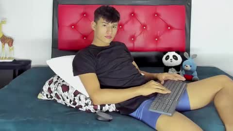 demon_salvatore_ online show from October 13, 11:29 pm