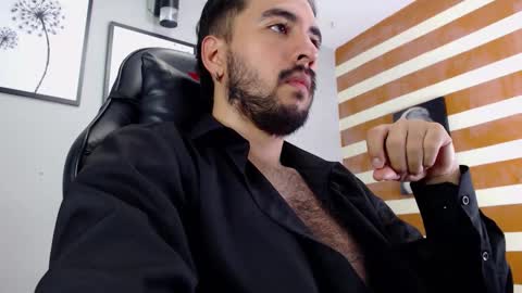 Demon Salvatore online show from October 31, 2:01 am