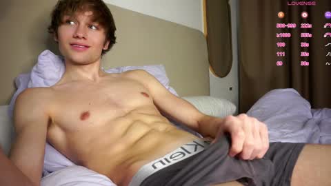 Dave19  online show from December 3, 1:03 am