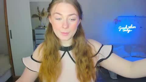 Sophie online show from February 7, 5:31 am