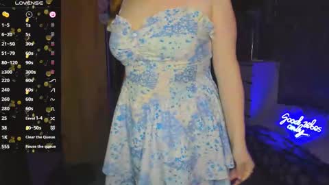 Sophie online show from March 3, 4:47 am