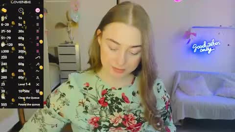 Sophie online show from February 19, 9:17 am