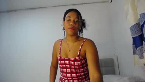 Snapshot of dena_k_ chatting on March 5, 10:11 am Dena k s online show from March 5, 10:11 am