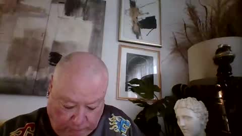 Snapshot of denboisvin2043 chatting on February 2, 12:13 pm denboisvin2043 online show from February 2, 12:13 pm