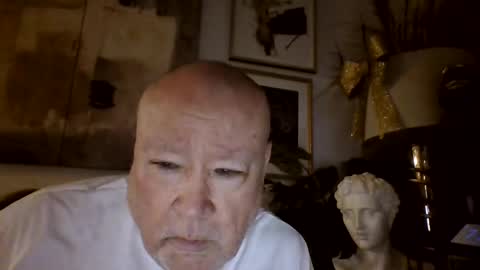 Snapshot of denboisvin2043 chatting on January 2, 12:13 pm denboisvin2043 online show from January 2, 12:13 pm