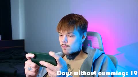 Denis online show from March 17, 2:22 pm