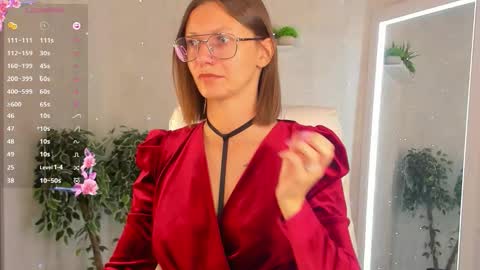 Snapshot of denise_halle chatting on September 17, 1:09 am Elina online show from September 17, 1:09 am