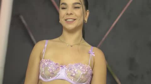Snapshot of deniseblu chatting on September 16, 4:48 am deniseblu online show from September 16, 4:48 am