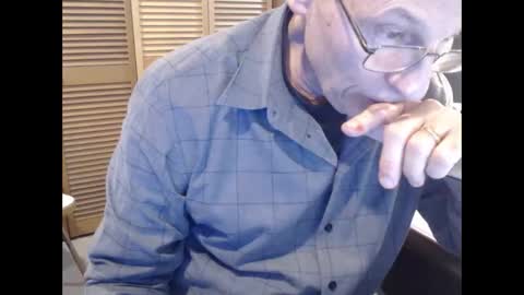 Den  Jet online show from January 22, 2:37 am