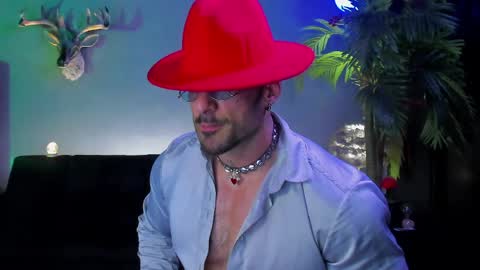 dennis_cox_ online show from March 31, 10:32 pm