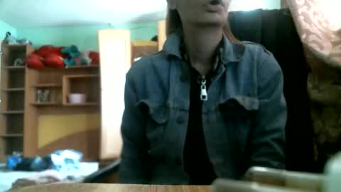 DennisXCarol online show from April 23, 8:44 am