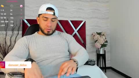 Denver online show from September 26, 12:02 pm