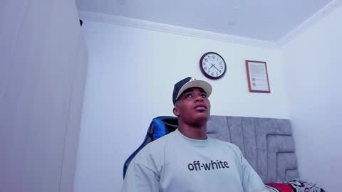 deon jhonson online show from January 1, 12:21 am