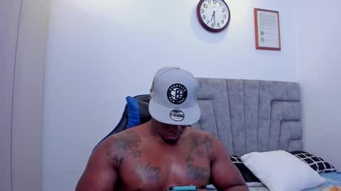 deon jhonson online show from February 12, 11:29 am