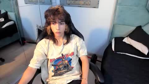 dereck_manson online show from October 28, 12:17 pm