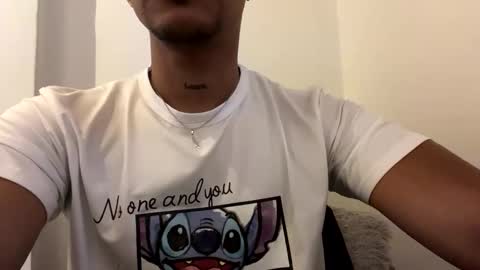 Dereck Myers online show from March 1, 4:11 pm