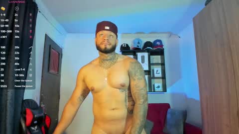 Snapshot of dereckgreen chatting on September 12, 12:12 am dereckgreen online show from September 12, 12:12 am