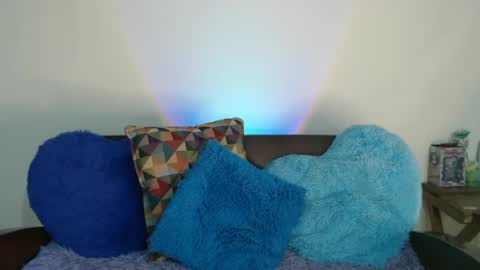 derek_44 online show from May 13, 4:22 am