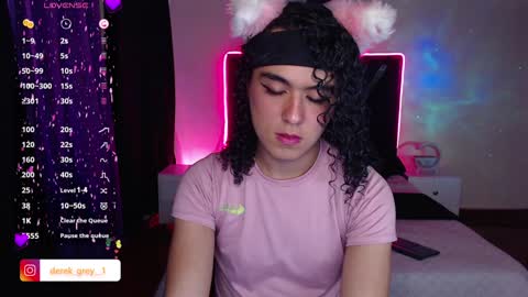 derek grey online show from February 6, 8:56 pm