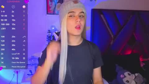 derek grey online show from November 10, 11:29 pm