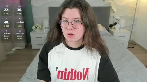 Derek online show from March 2, 8:27 am