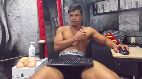 derek online show from February 8, 2:16 pm