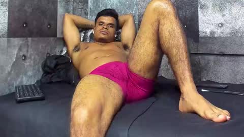 derek online show from February 25, 5:30 pm