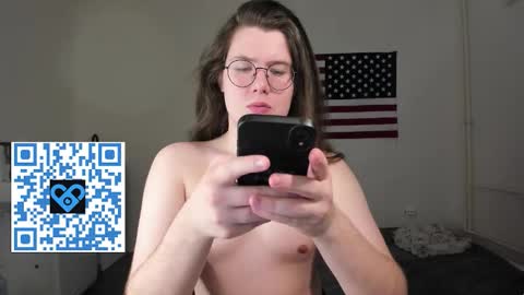 Derek online show from October 20, 4:45 pm