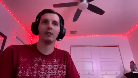 derekdings online show from December 10, 11:08 pm